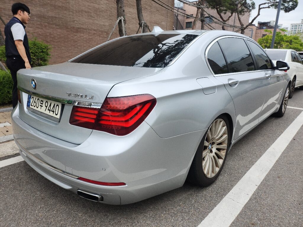 수입차 BMW 에어쇼바 수리